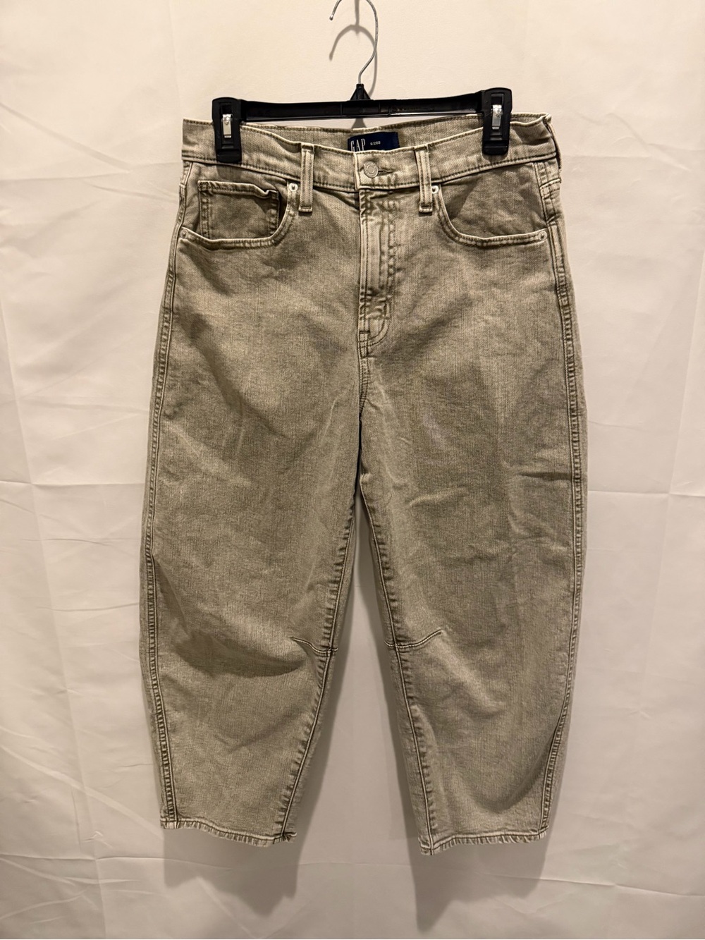 GAP barrel Jeans in Washed Sage size 6 short.utility,minimalist,workwear